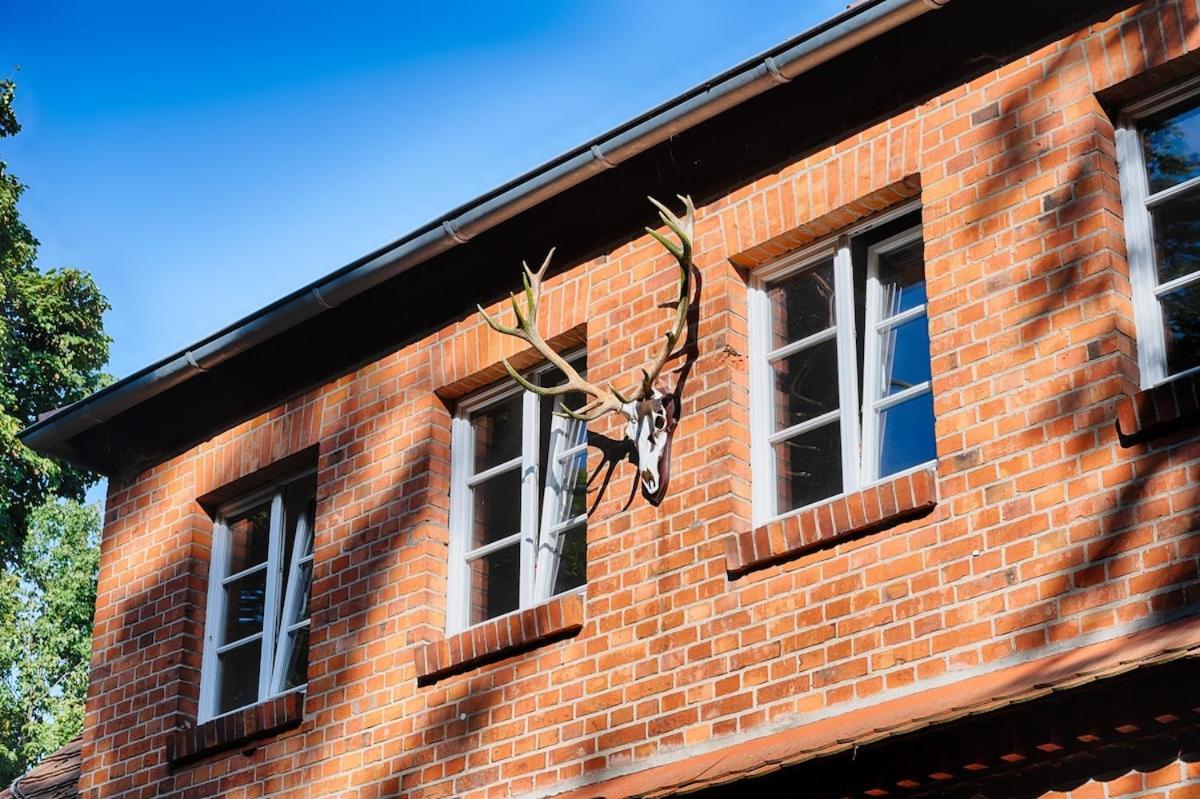 Wald- Und Seeidyll Im Historischen Forsthaus Neuruppin Exteriör bild